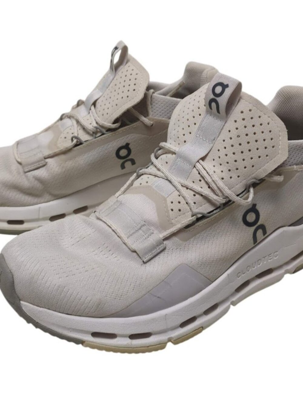 On Cloudnova 2 Women's Size 9 Lightweight White Ivory Athletic Sneakers
